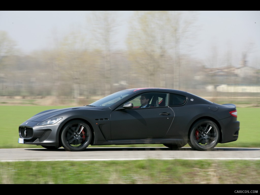 Maserati GranTurismo MC Stradale (2012)  - Side