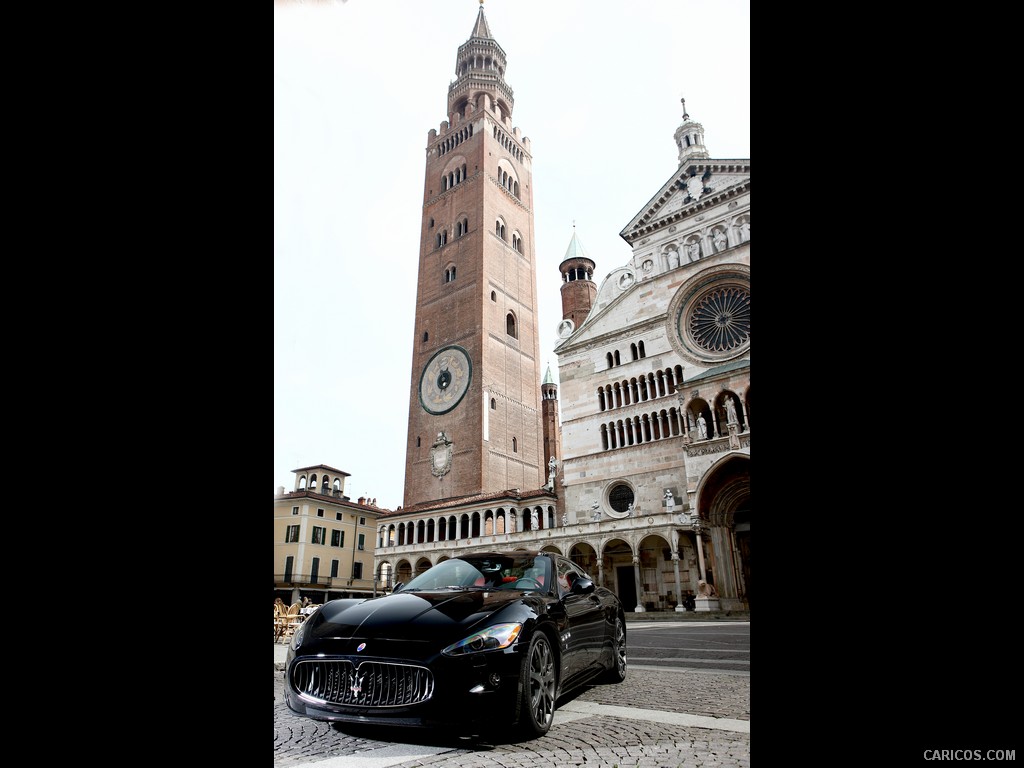 Maserati GranTurismo S (2009)  - Front Angle 