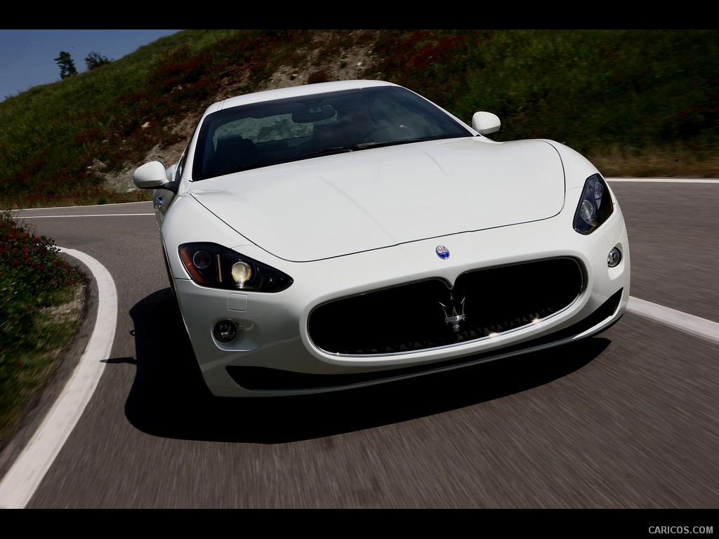 Maserati GranTurismo S (2009)  - Front Angle 