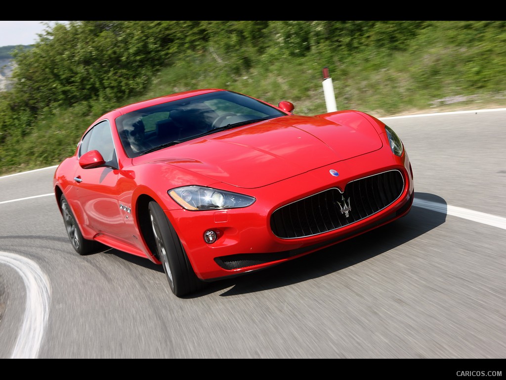 Maserati GranTurismo S (2009)  - Front Angle 