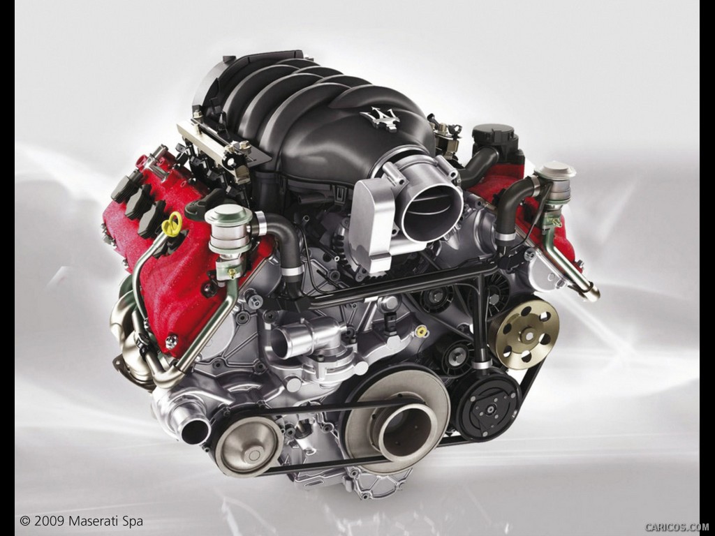 Maserati GranTurismo S Automatic (2010)  - Engine