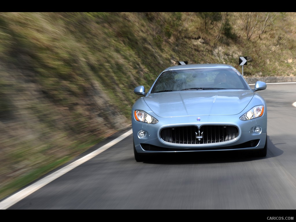 Maserati GranTurismo S Automatic (2010)  - Front Angle 