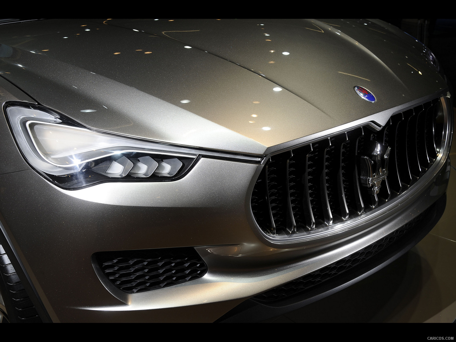 Maserati Kubang Concept (2011)  - Headlight, #34 of 37