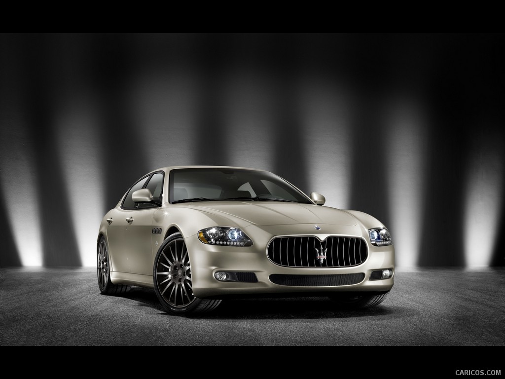 Maserati Quattroporte Sport GT S Awards Edition (2011)  - Front Angle 