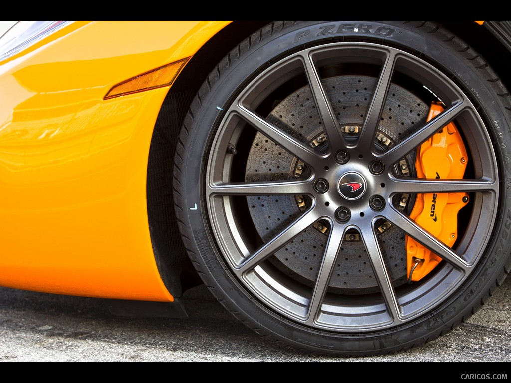 McLaren MP4-12C (2011)  - 