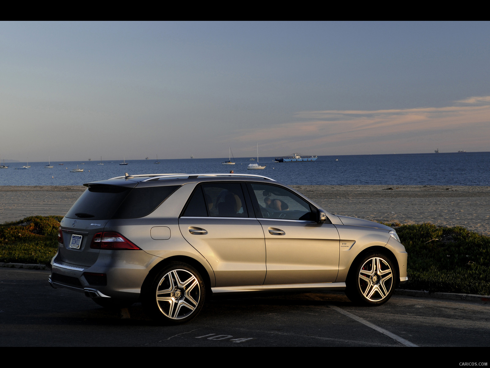 Mercedes-Benz (2012) ML 63 AMG  - Side, #3 of 89