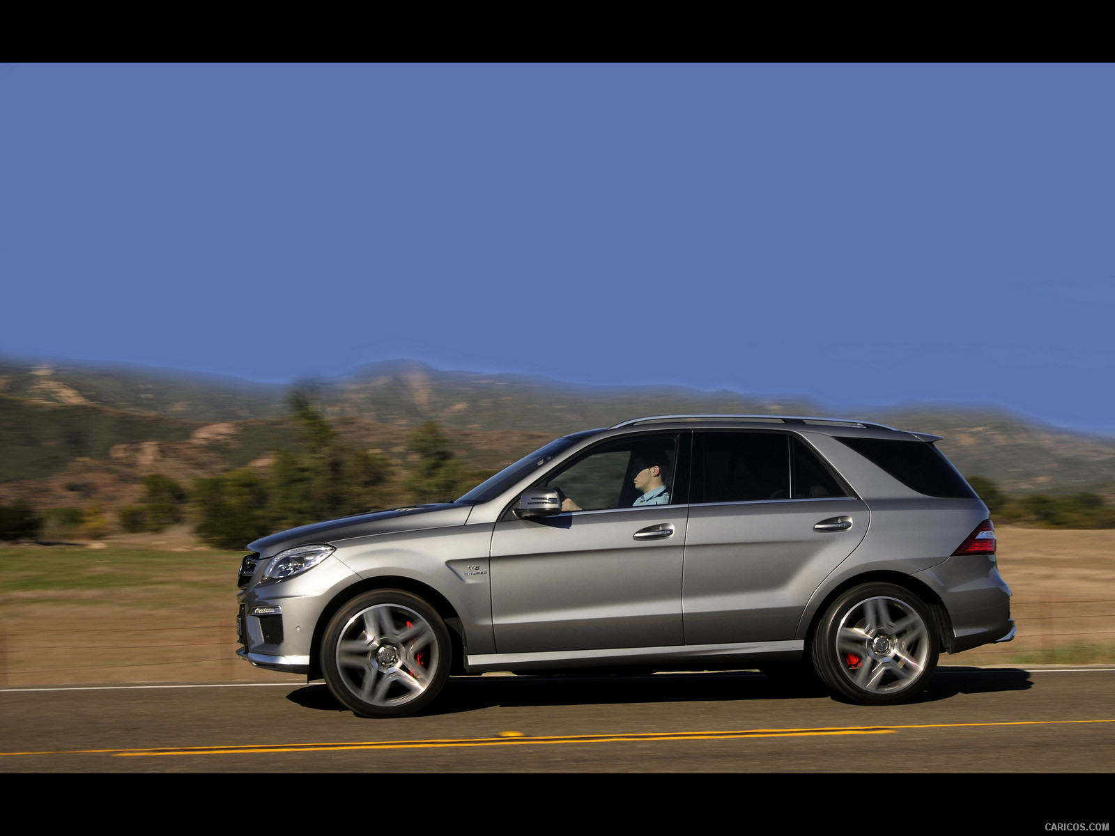 Mercedes-Benz (2012) ML 63 AMG  - Side, #35 of 89