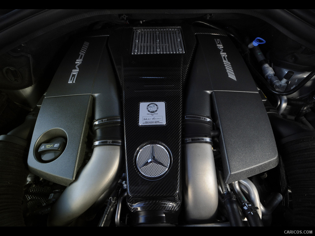 Mercedes-Benz (2012) ML 63 AMG  - Engine