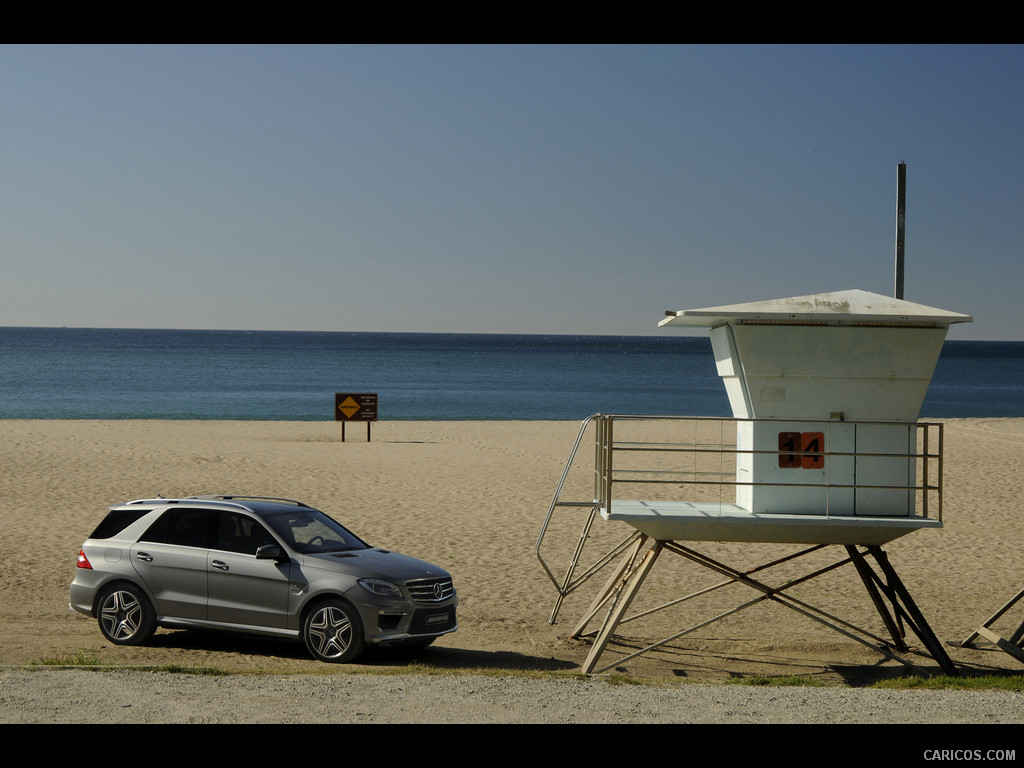 Mercedes-Benz (2012) ML 63 AMG  - Side