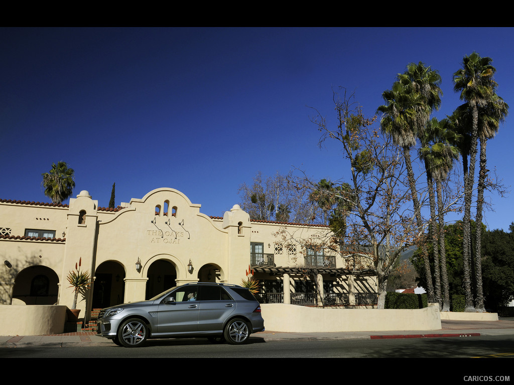 Mercedes-Benz (2012) ML 63 AMG  - Side