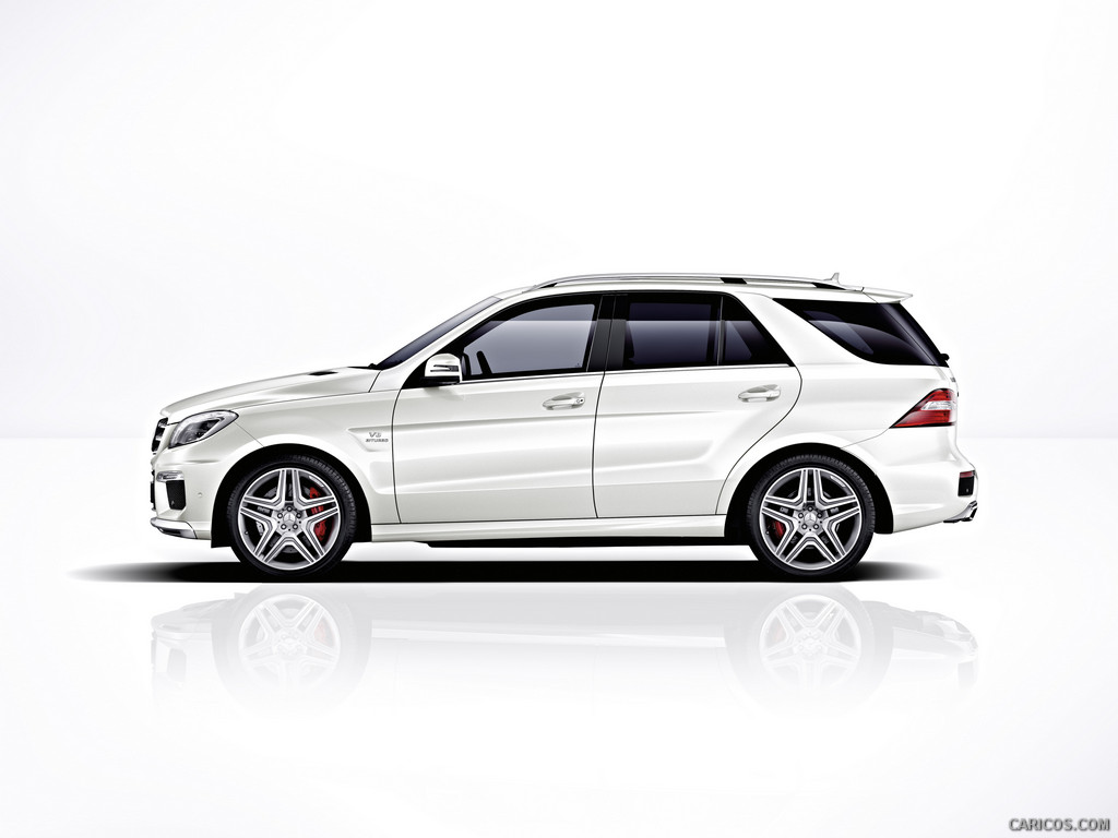 Mercedes-Benz (2012) ML 63 AMG  - Side