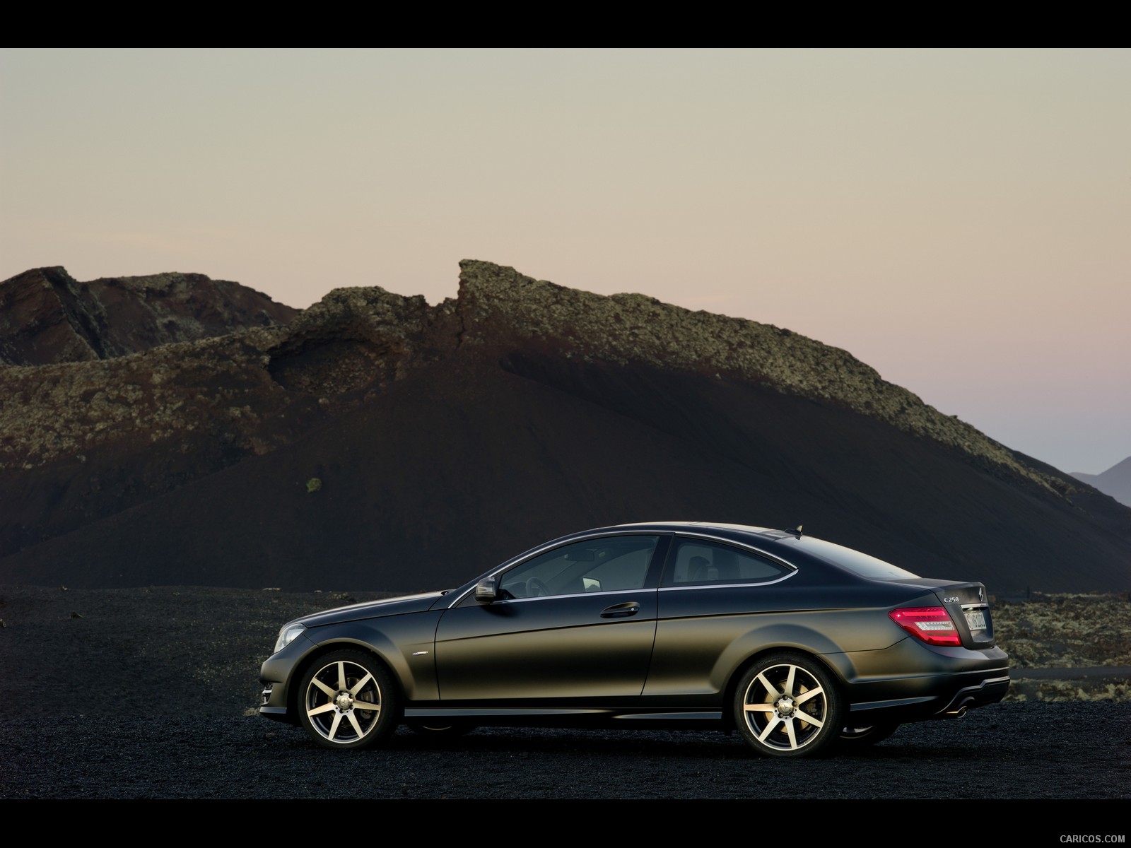 Mercedes-Benz C-Class Coupe (2012)  - Side, #13 of 79