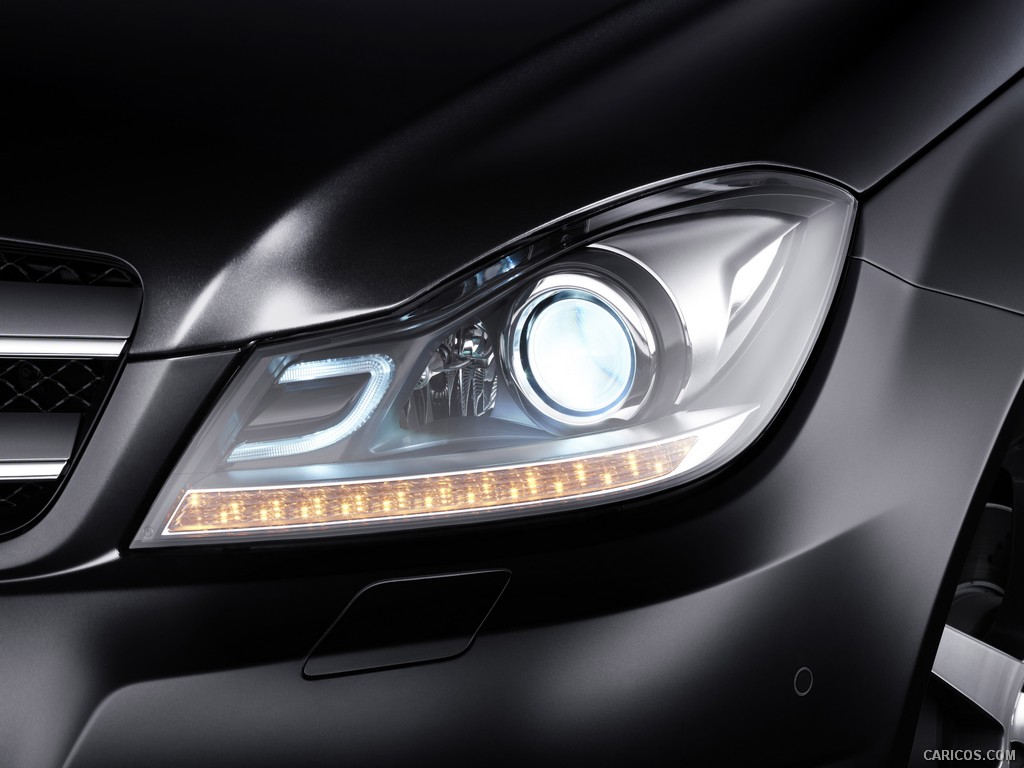 Mercedes-Benz C-Class Coupe (2012)  - Headlight