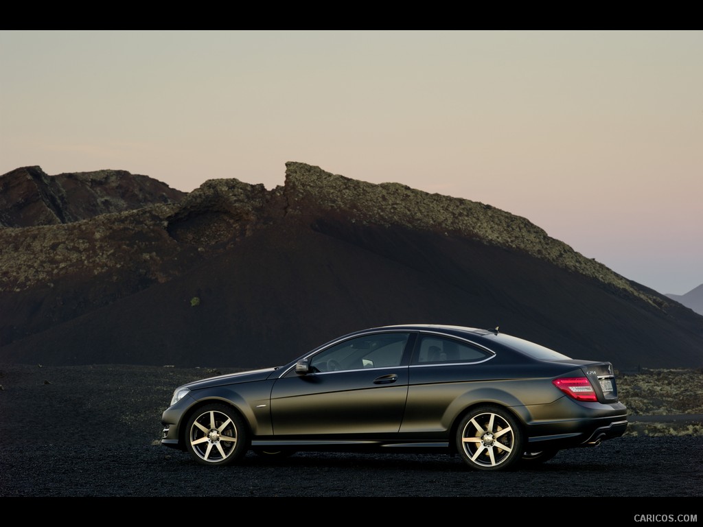 Mercedes-Benz C-Class Coupe (2012)  - Side