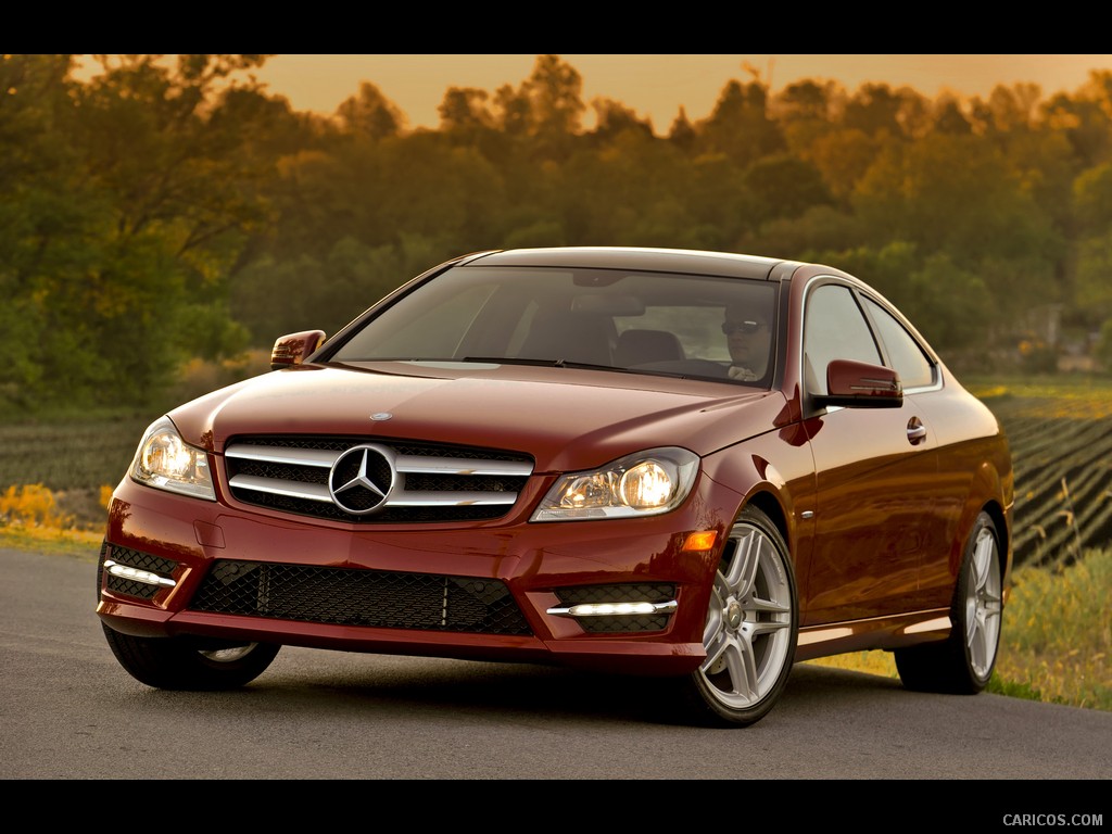 Mercedes-Benz C-Class Coupe (2012) C350  - Front 