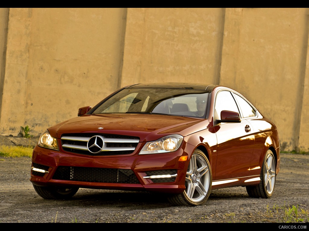 Mercedes-Benz C-Class Coupe (2012) C350  - Front 