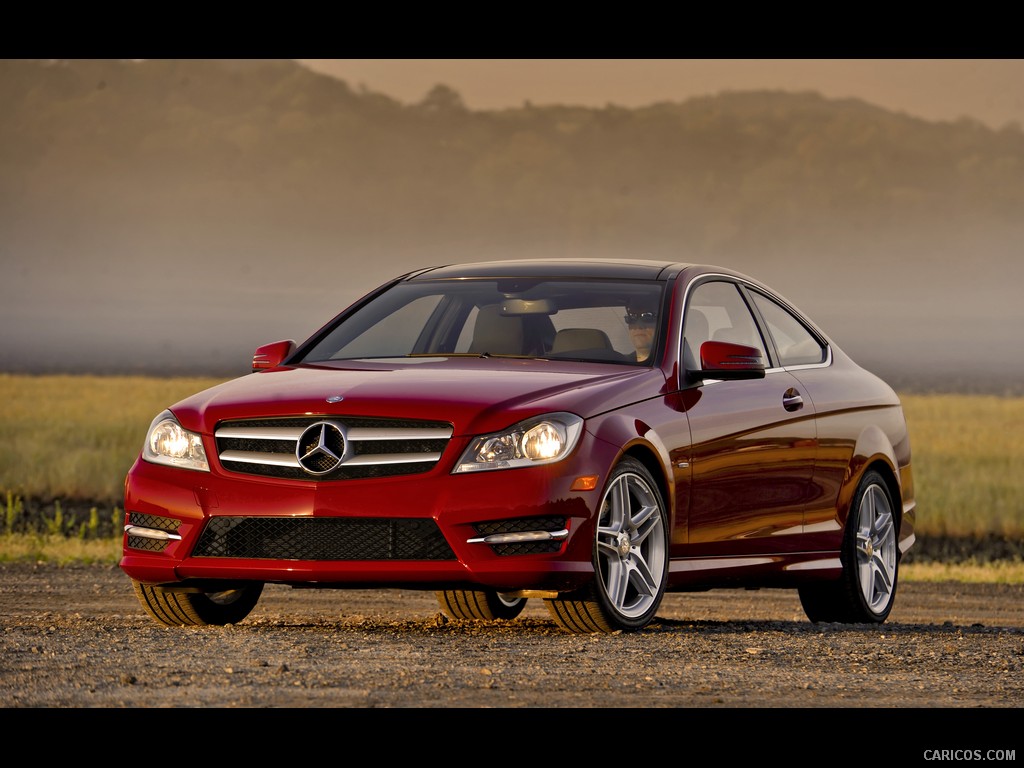 Mercedes-Benz C-Class Coupe (2012) C350  - Front 