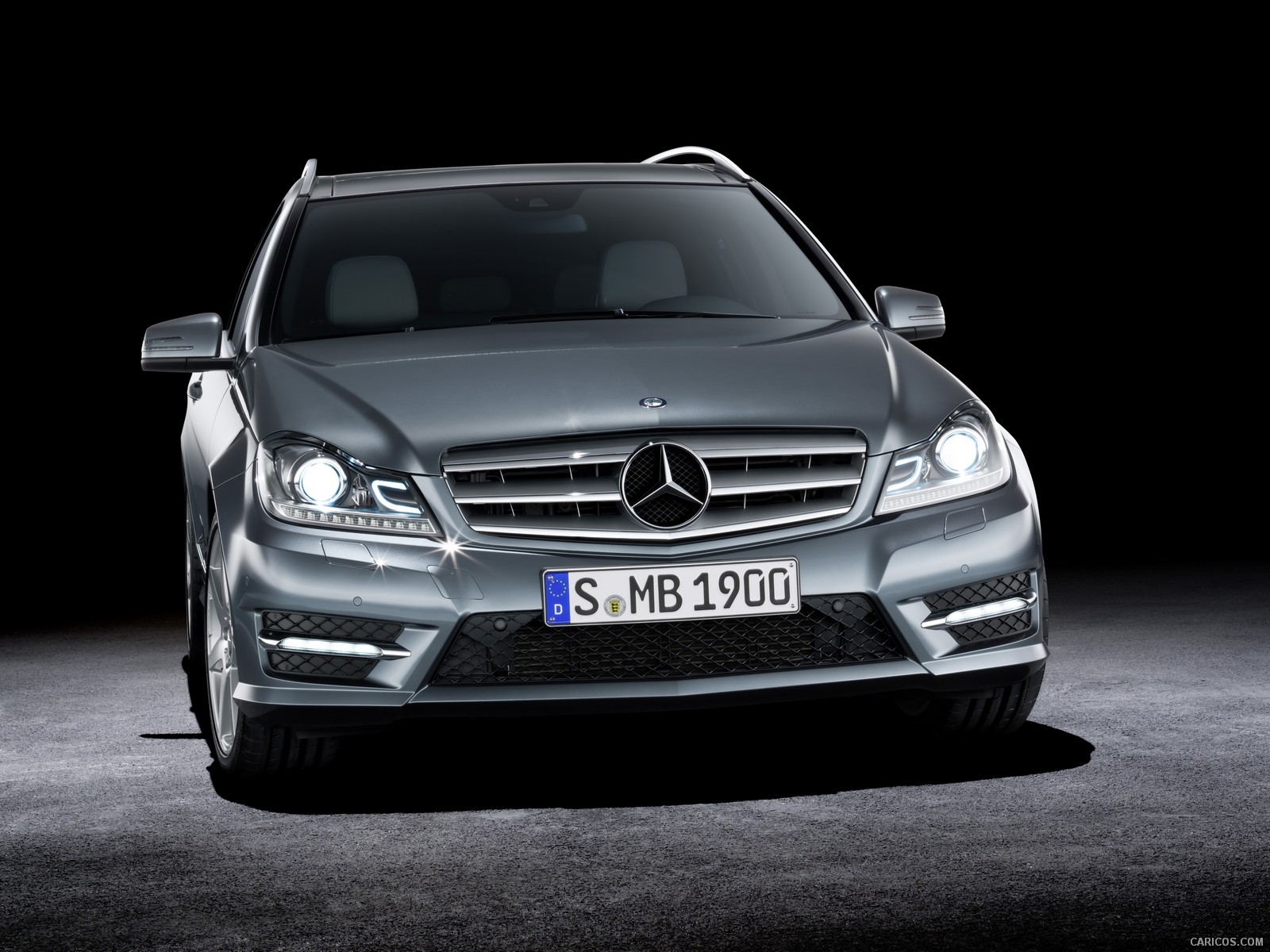 Mercedes-Benz C-Class Estate (2012)  - Front Angle , #33 of 36