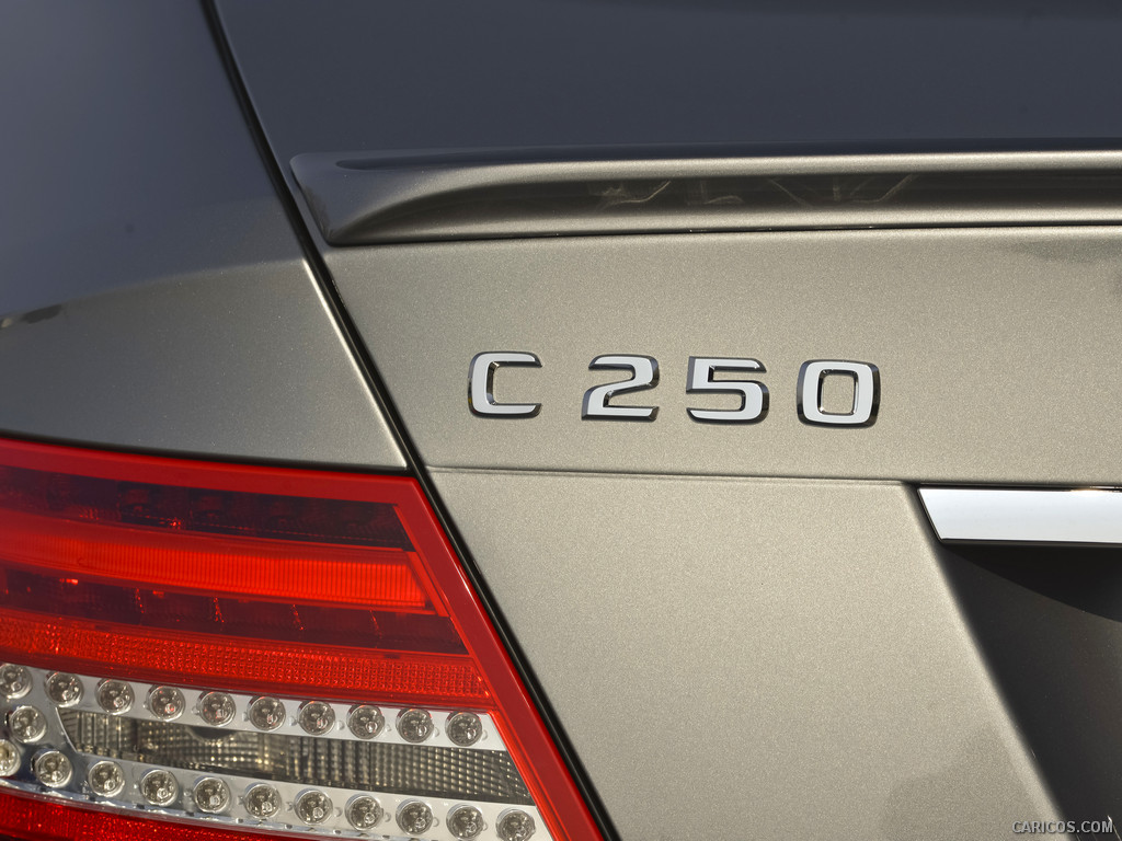 Mercedes-Benz C250 Coupe (2013)  - Badge