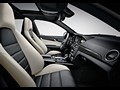 Mercedes-Benz C63 AMG (2012)  - Interior