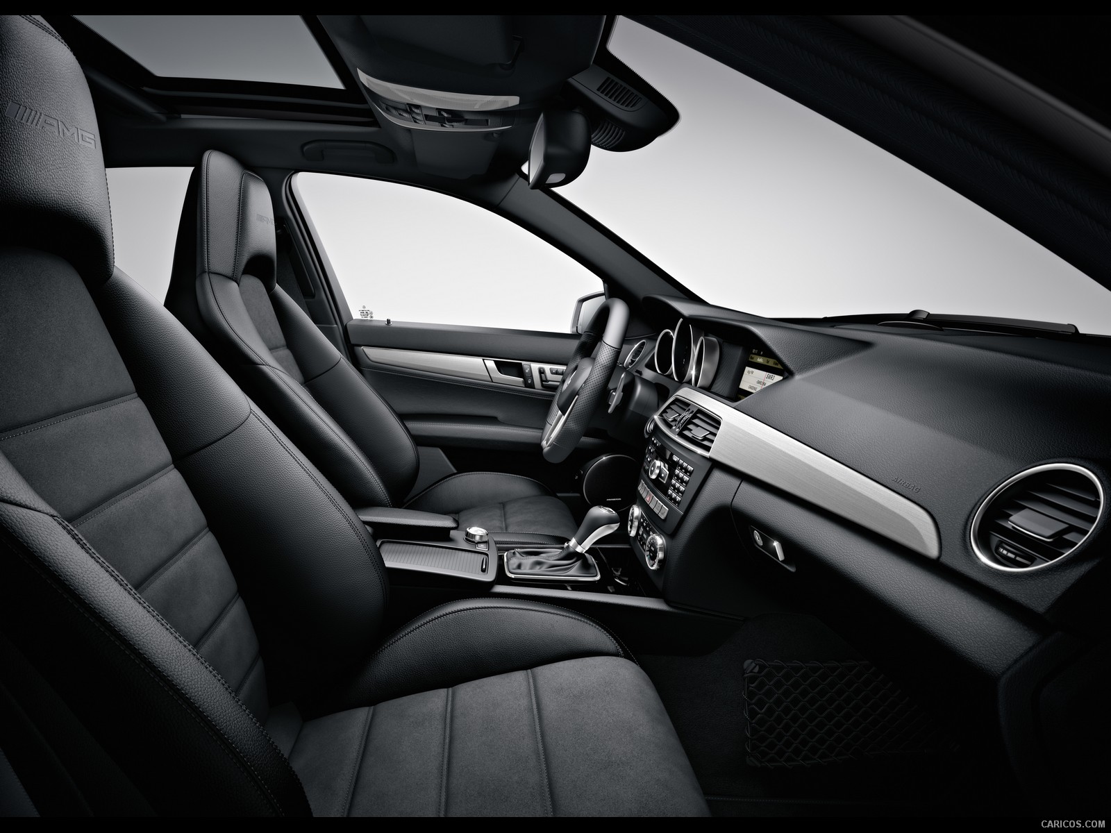 Mercedes-Benz C63 AMG (2012)  - Interior, #17 of 22