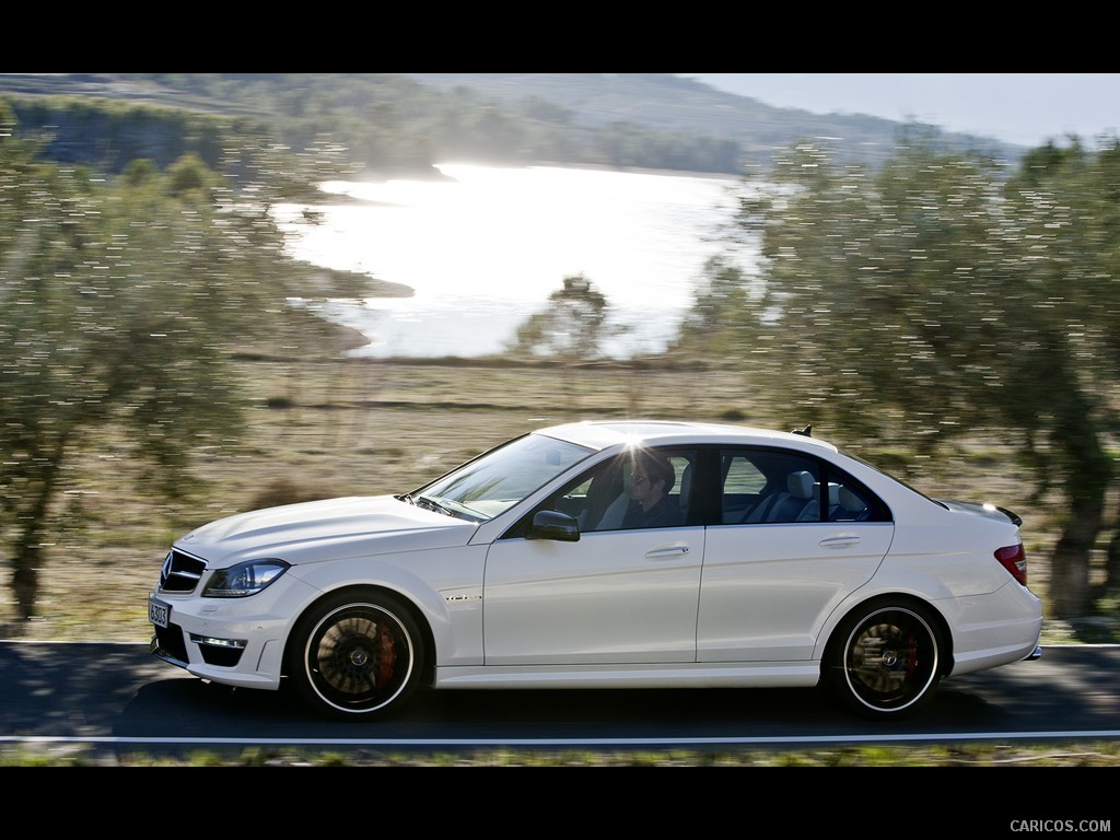 Mercedes-Benz C63 AMG (2012)  - Side