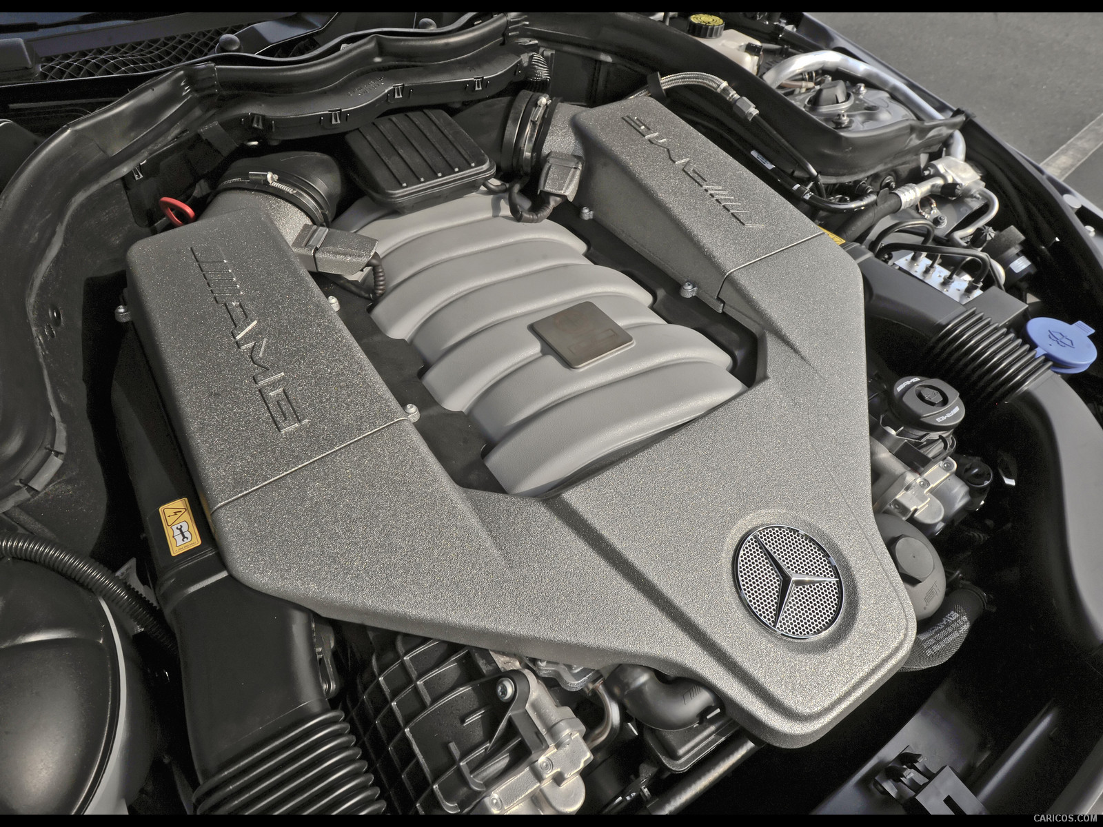Mercedes-Benz C63 AMG Coupe (2012)  - Engine, #28 of 64