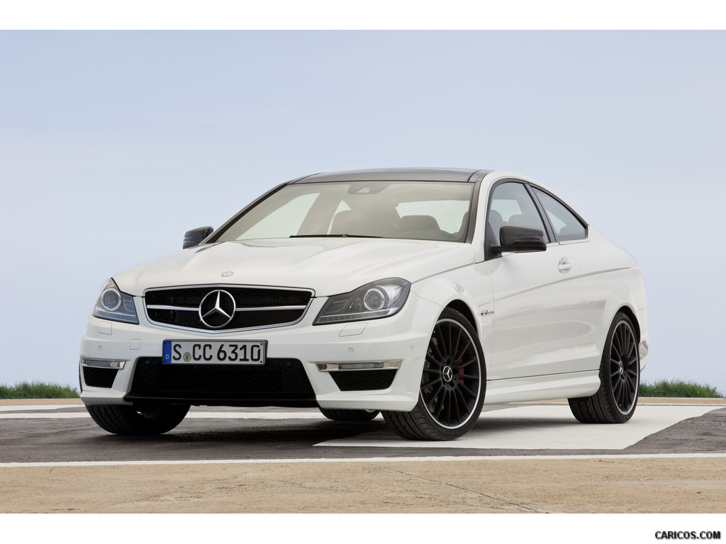 Mercedes-Benz C63 AMG Coupe (2012)  - Front