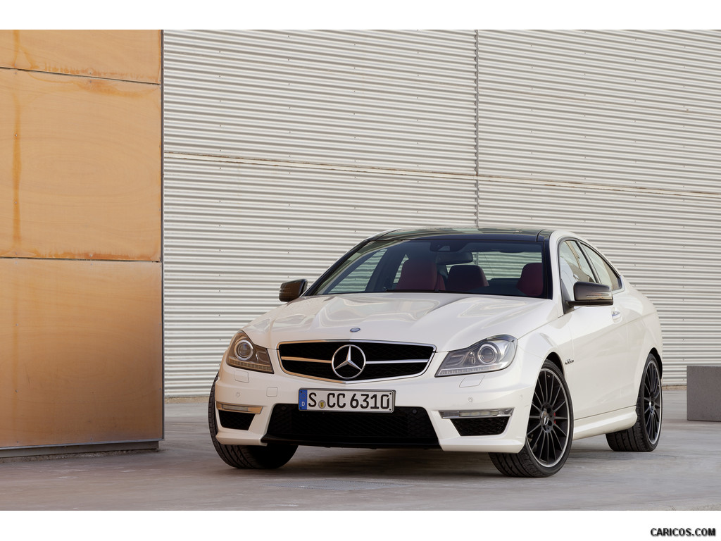 Mercedes-Benz C63 AMG Coupe (2012)  - Front