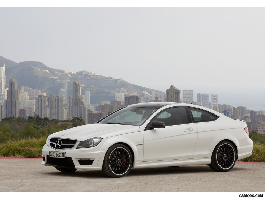 Mercedes-Benz C63 AMG Coupe (2012)  - Front