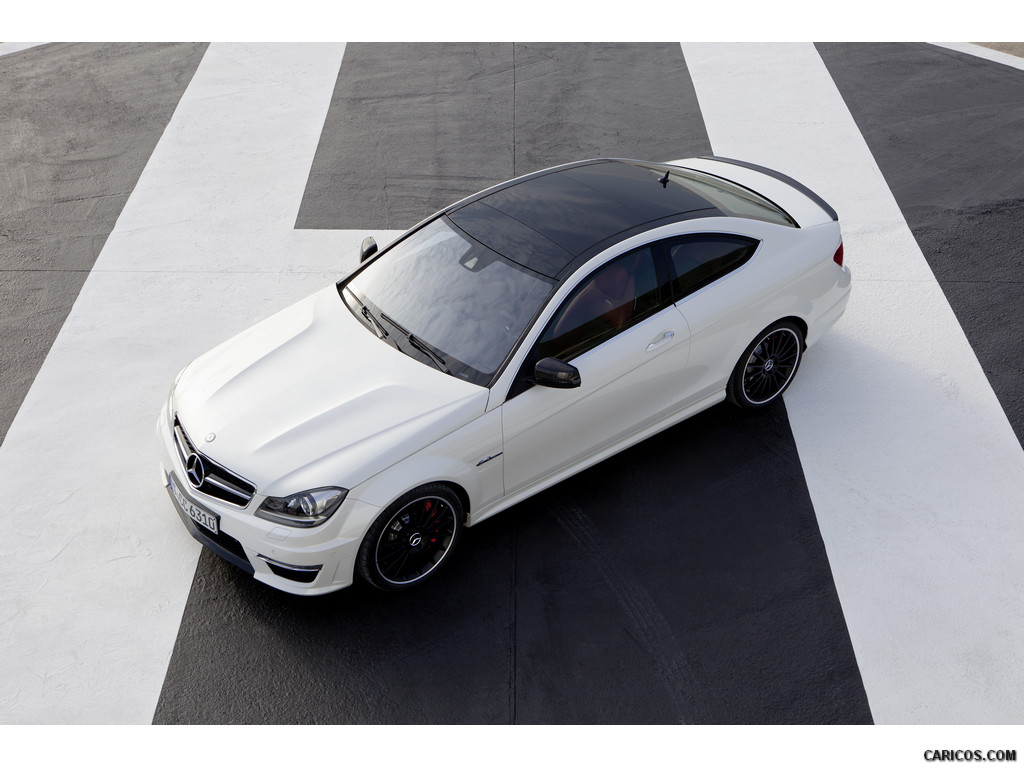 Mercedes-Benz C63 AMG Coupe (2012)  - Top