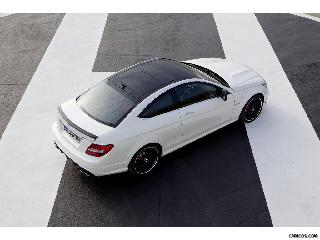 Mercedes-Benz C63 AMG Coupe (2012)  - Top