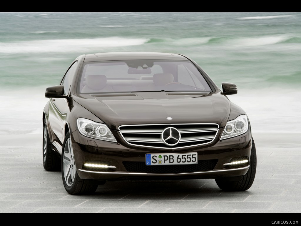 Mercedes Benz CL-Class (2011)  - Front Angle 