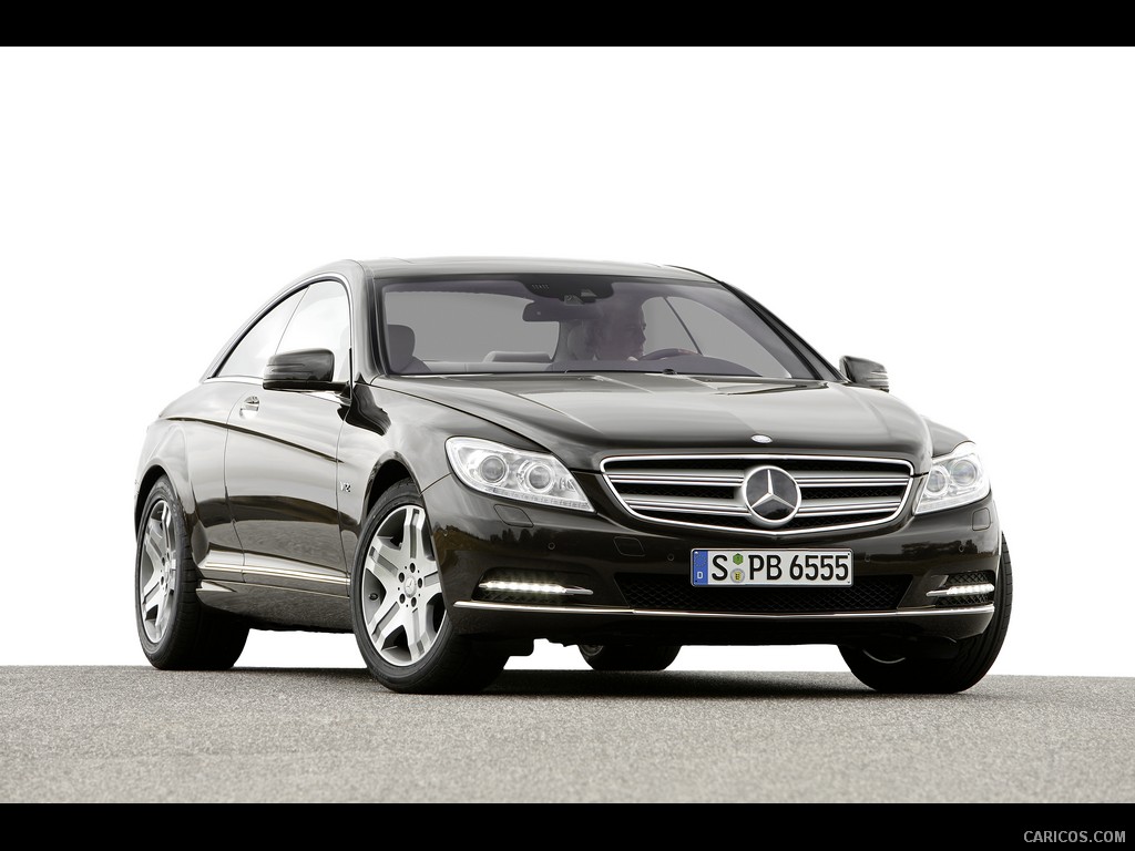 Mercedes Benz CL-Class (2011)  - Front Right Quarter 