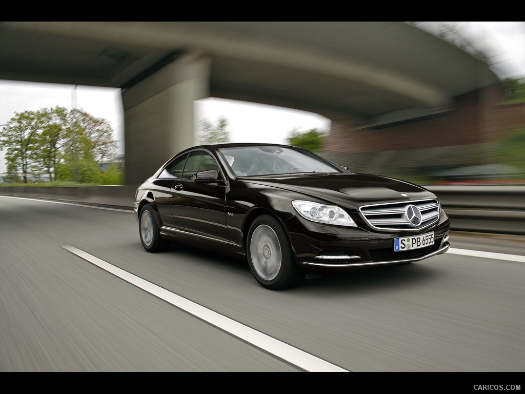 Mercedes Benz CL-Class (2011)  - Front Right Quarter 