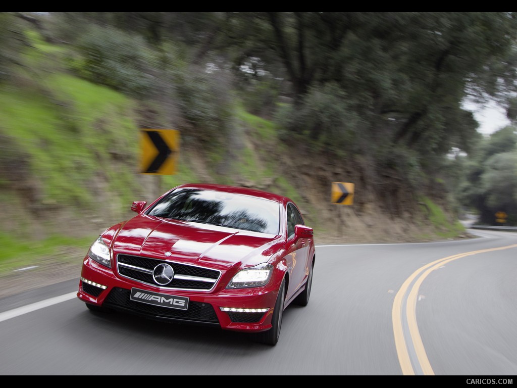 Mercedes-Benz CLS 63 AMG (2012)  - Front Angle 