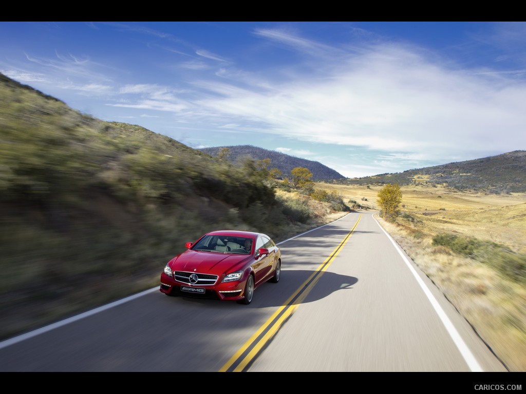 Mercedes-Benz CLS 63 AMG (2012)  - Front Angle 