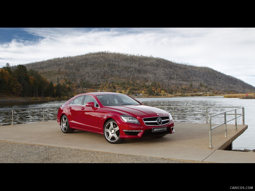 Mercedes-Benz CLS 63 AMG (2012)  - Front Right Quarter 