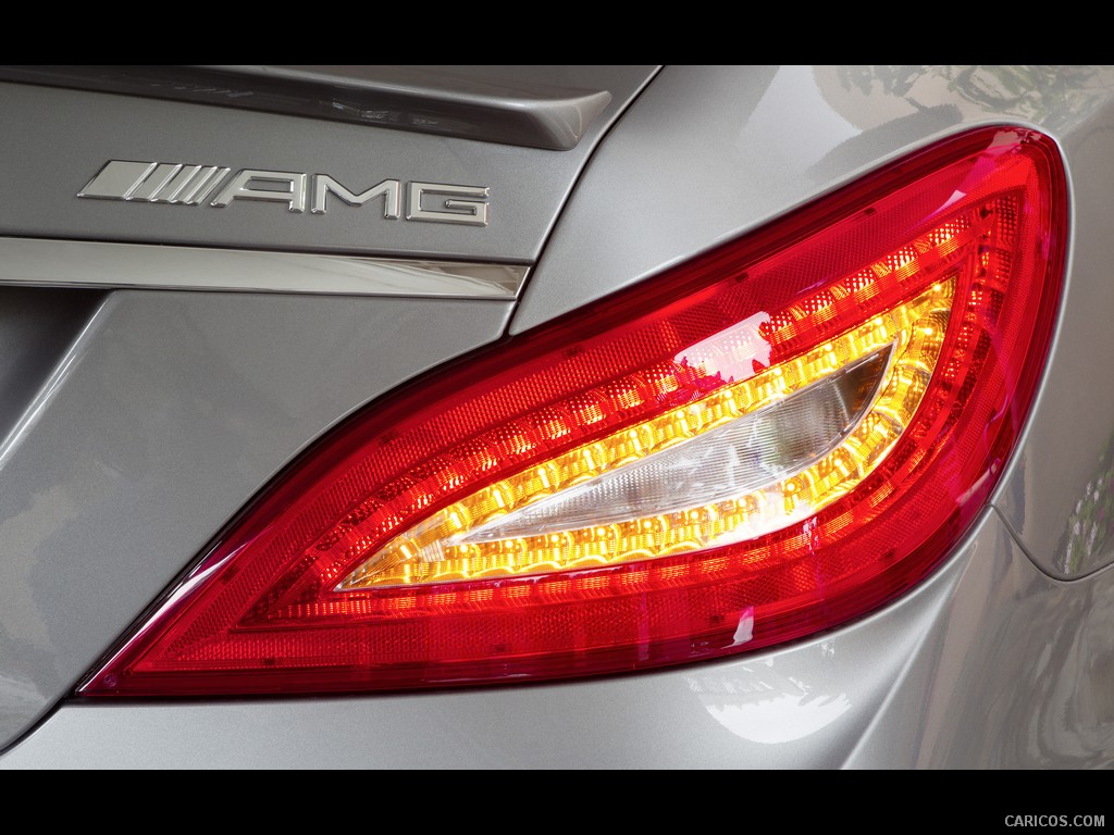 Mercedes-Benz CLS 63 AMG (2012) - Tail Light - 