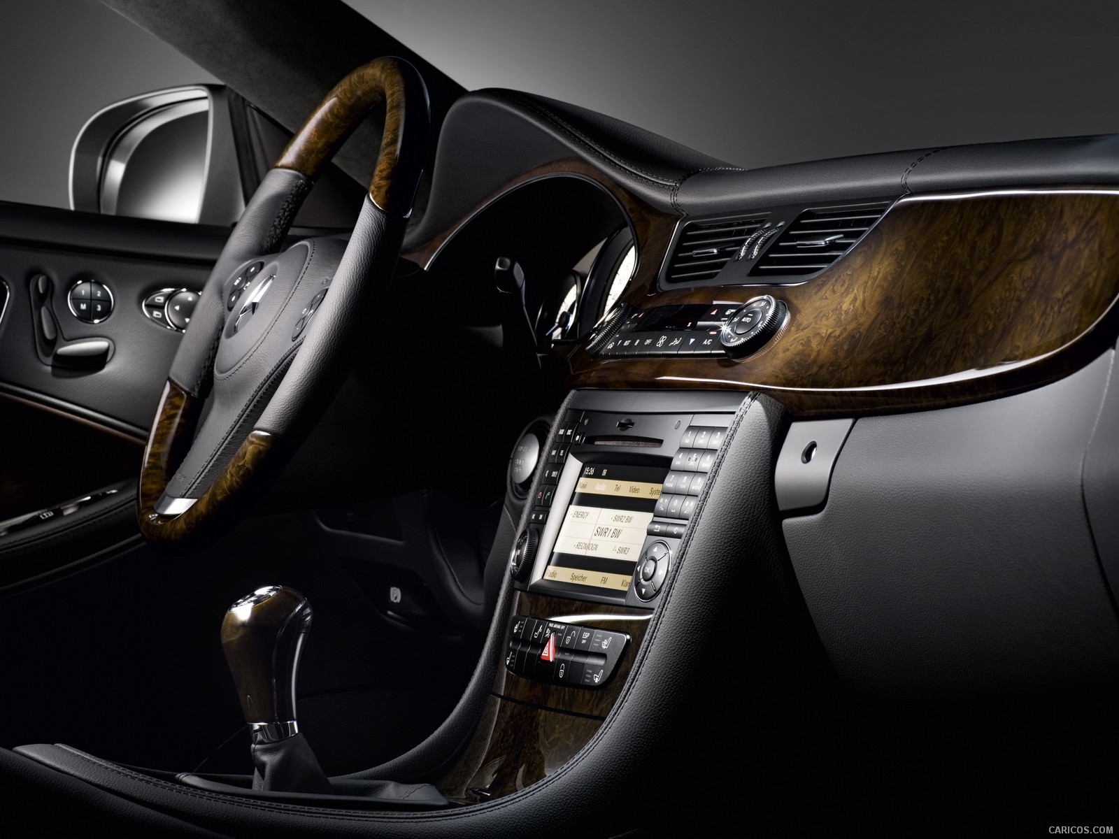 Mercedes-Benz CLS Grand Edition (2009)  - Interior, Dashboard, #14 of 17