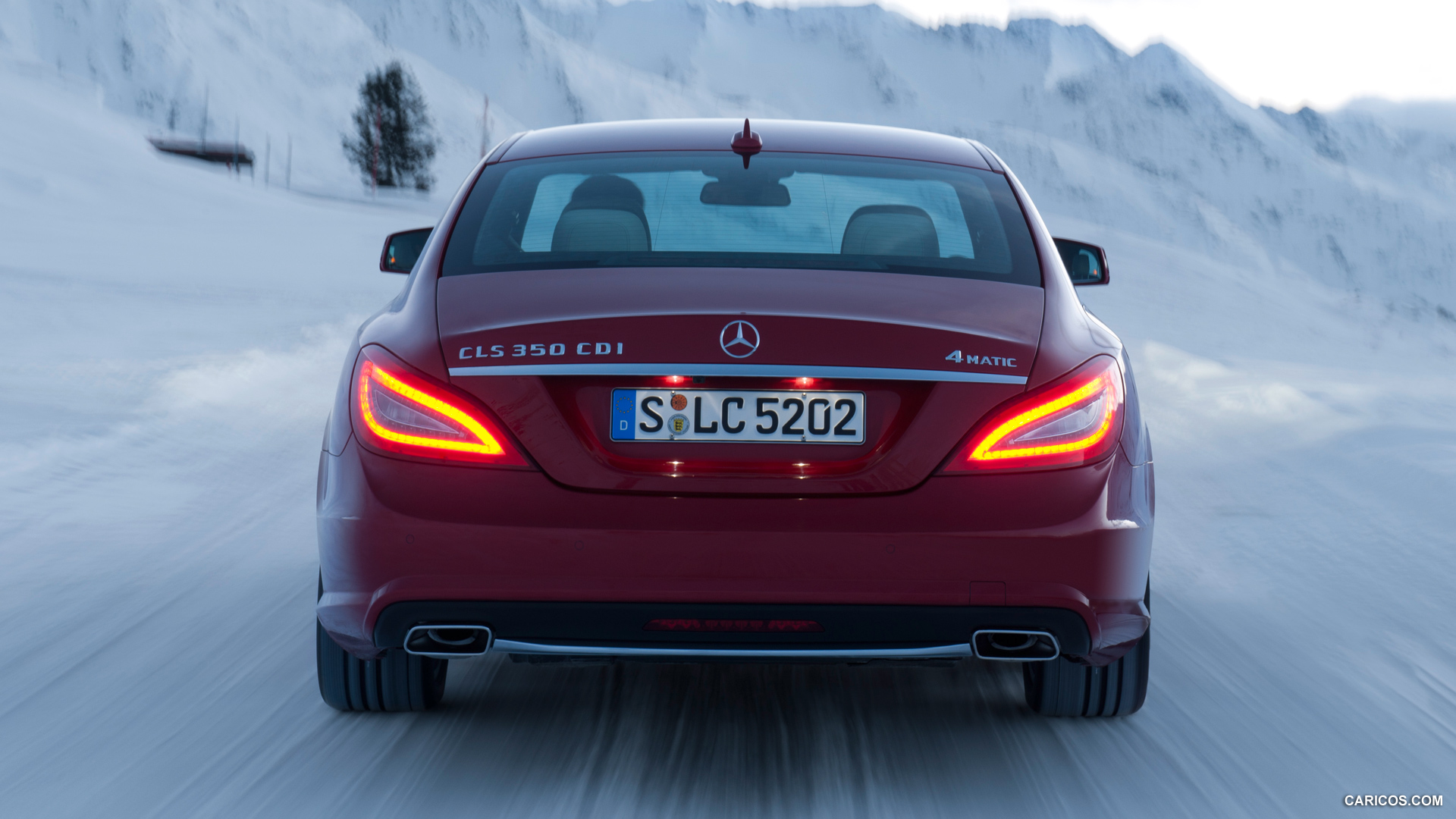 Mercedes-Benz CLS350 CDI 4MATIC (2012)  - Rear Angle , #7 of 15
