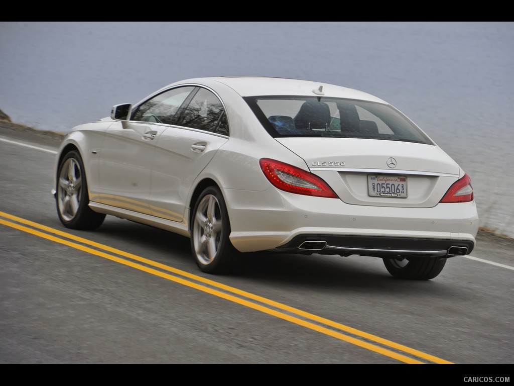 Mercedes-Benz CLS550 (2012)  - Rear 