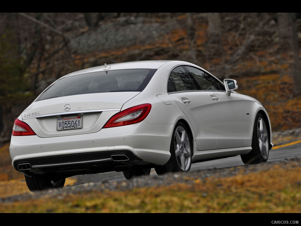 Mercedes-Benz CLS550 (2012)  - Rear 