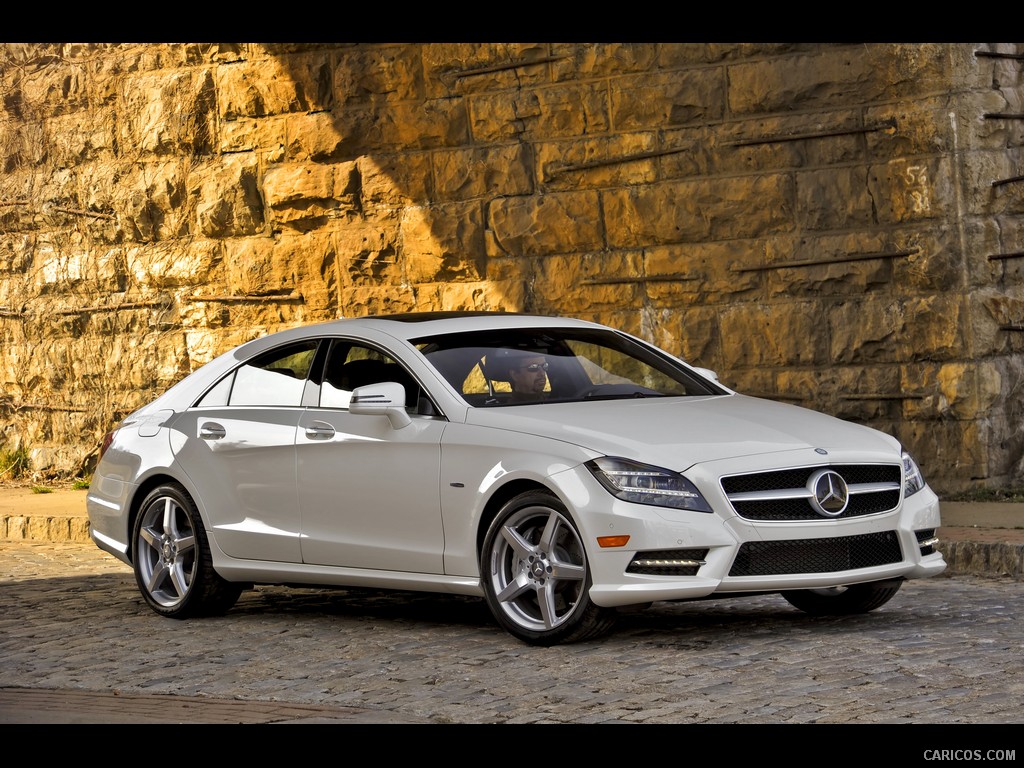 Mercedes-Benz CLS550 (2012)  - Side