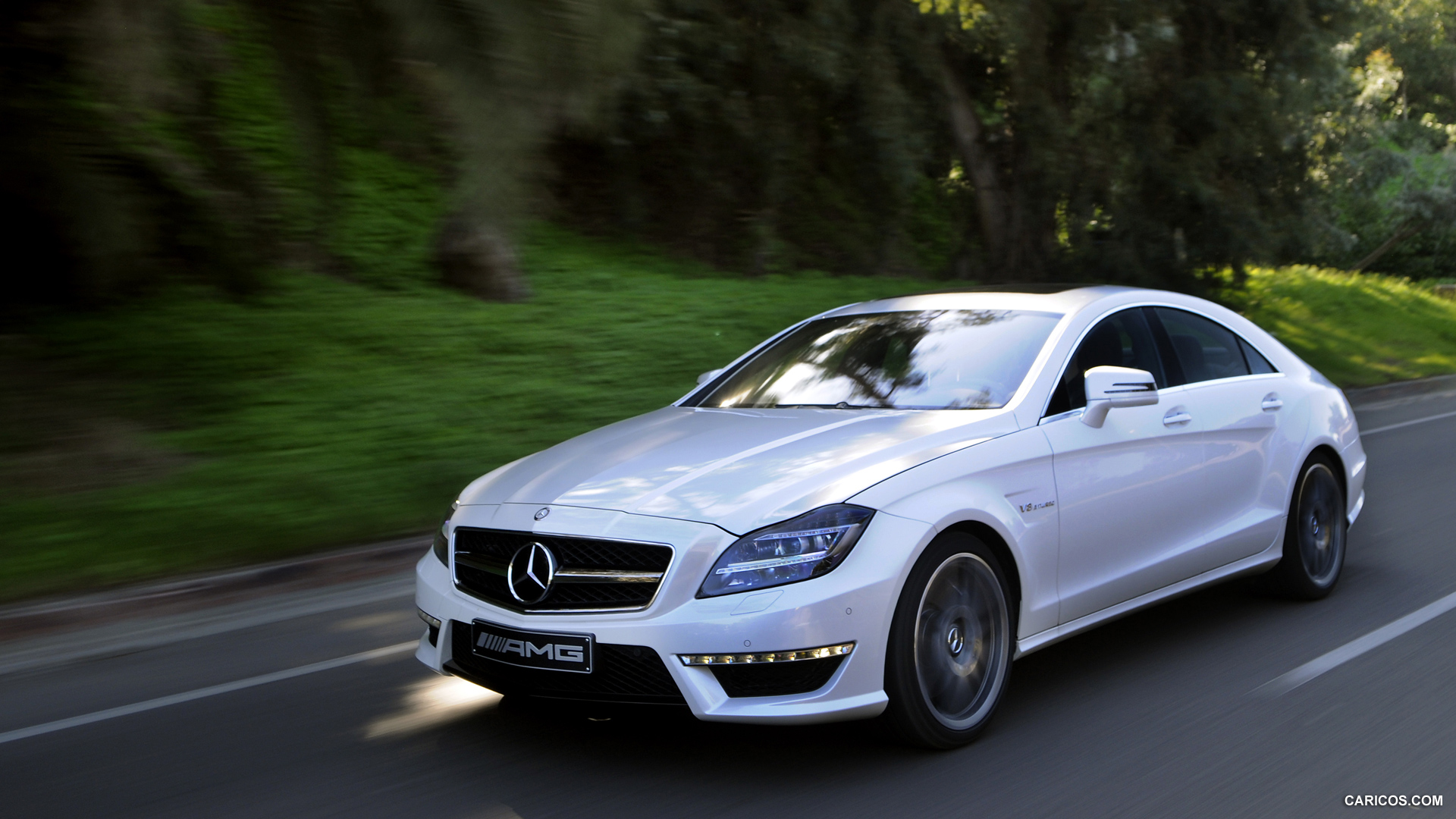 Mercedes-Benz CLS63 AMG (2012) US-Version - Diamond White - Front , #2 of 100