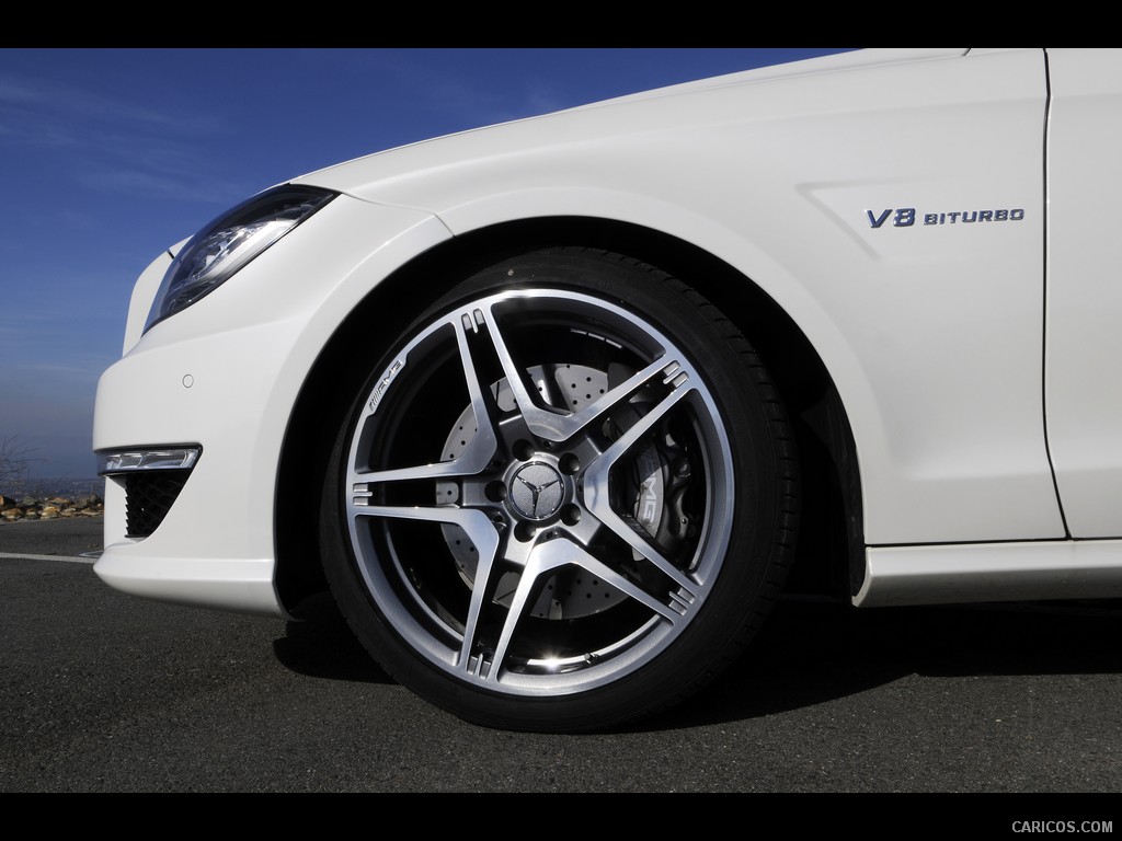 Mercedes-Benz CLS63 AMG (2012) US-Version - Diamond White - 