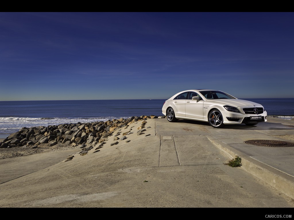 Mercedes-Benz CLS63 AMG (2012) US-Version - Diamond White - 