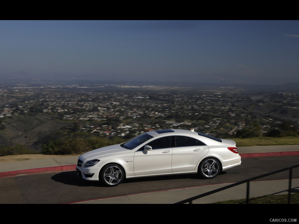 Mercedes-Benz CLS63 AMG (2012) US-Version - Diamond White - Side