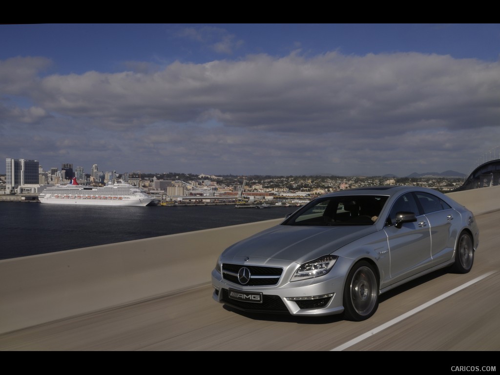 Mercedes-Benz CLS63 AMG (2012) US-Version - Iridium Silver - Front 