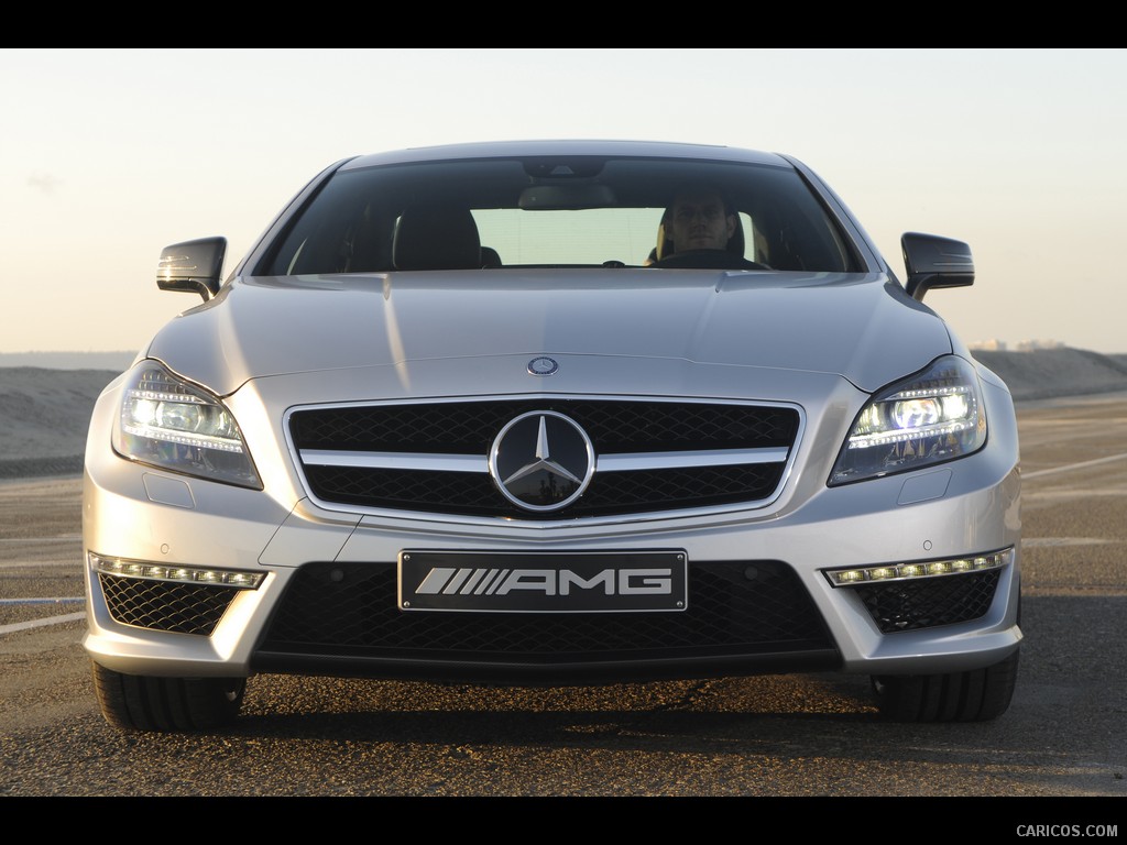 Mercedes-Benz CLS63 AMG (2012) US-Version - Iridium Silver - Front 